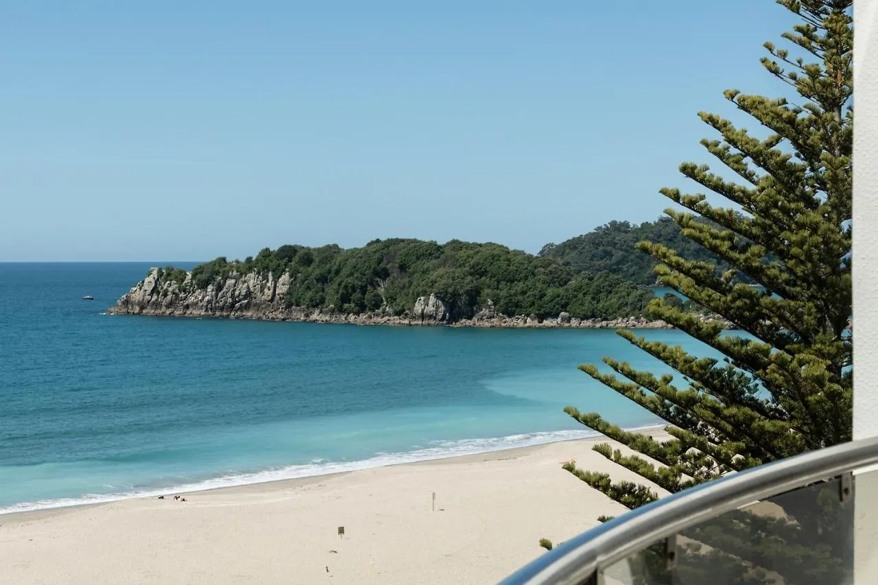 Oceanside Haven Resort With Luxury Sea Views Mount Maunganui Apartment